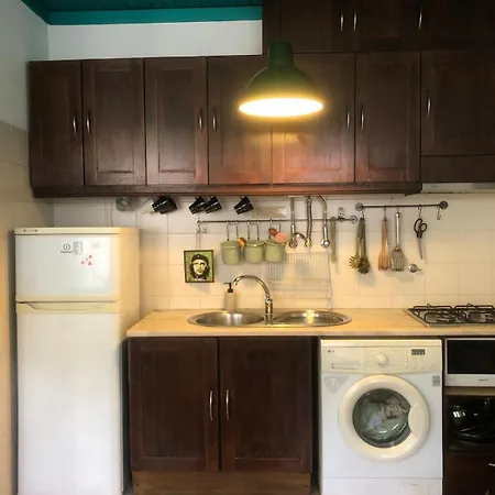 Art House Apartment *