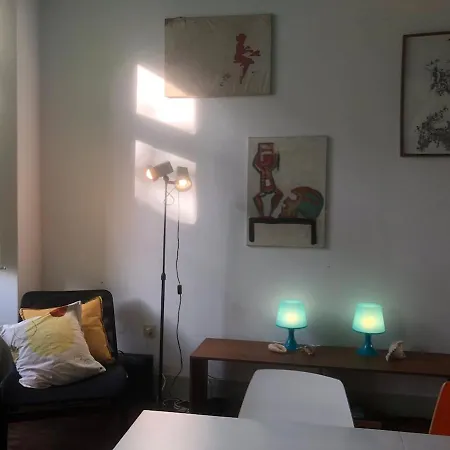 Art House Apartment *