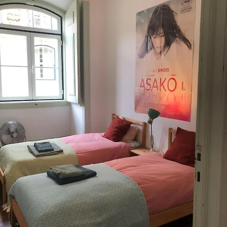 Art House Apartment *